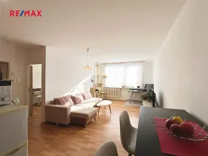 Prodej bytu 2+kk, Praha - Bohnice, Zelenohorská, 43 m2