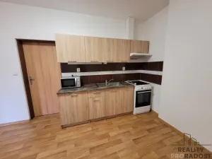 Pronájem bytu 2+kk, Holešov, nám. Svobody, 40 m2
