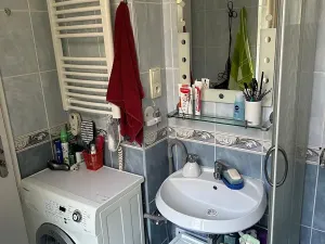 Pronájem bytu 1+kk, Praha - Žižkov, Lupáčova, 45 m2