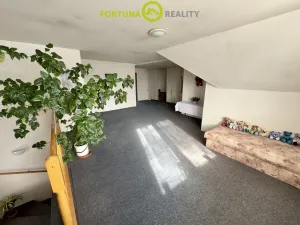 Prodej rodinného domu, Baška, 339 m2