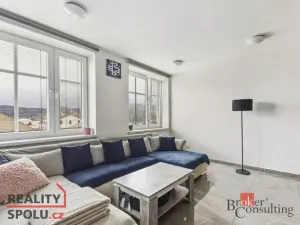 Prodej bytu 3+1, Trutnov - Poříčí, Voletinská, 61 m2