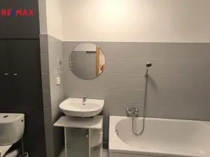 Pronájem bytu 2+1, Sokolov, Sokolovská, 56 m2