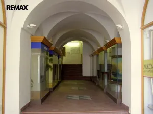 Pronájem kanceláře, Hradec Králové, Malé náměstí, 79 m2