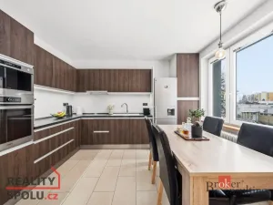 Prodej bytu 2+1, Žďár nad Sázavou - Žďár nad Sázavou 6, Haškova, 51 m2