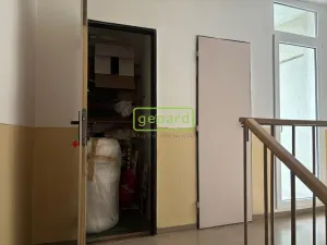 Prodej bytu 2+1, Děčín, Oblouková, 61 m2