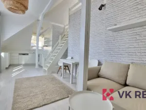 Pronájem bytu 1+kk, Praha - Braník, Branická, 50 m2