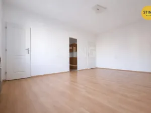 Pronájem bytu 2+1, Ostrava, Slavíčkova, 60 m2