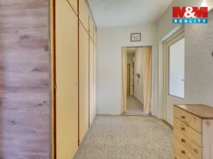 Prodej bytu 3+1, Žlutice, Pod Strání, 75 m2