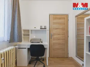 Prodej bytu 4+1, Klatovy - Klatovy III, Pod Hůrkou, 81 m2