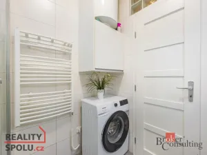 Prodej bytu 2+1, Hradec Králové, Okružní, 50 m2