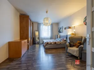 Prodej bytu 2+1, Hradec Králové, Okružní, 50 m2