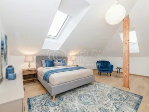 Prodej vícegeneračního domu, Chocerady, 245 m2