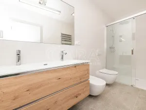 Prodej rodinného domu, Chocerady, 245 m2