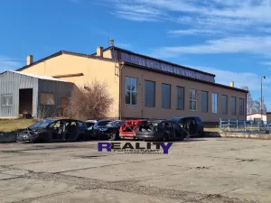 Pronájem kanceláře, Vroutek, Vidhostická, 1000 m2