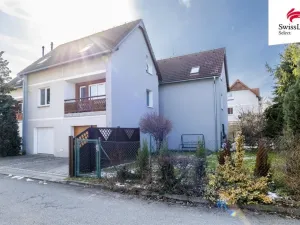 Prodej bytu 3+1, Nupaky, Slunečná, 75 m2