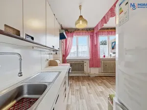 Prodej bytu 3+1, Maletín, 56 m2