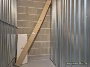 Pronájem bytu 1+kk, Praha - Dolní Měcholupy, Honzíkova, 41 m2