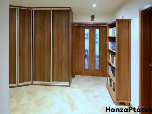 Pronájem bytu 3+kk, Praha - Prosek, Zubrnická, 81 m2