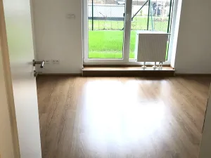 Prodej bytu 2+kk, Praha, Za černým mostem, 51 m2