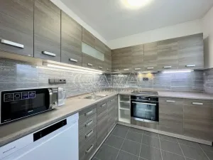 Pronájem bytu 3+kk, Kladno, Dlouhá, 75 m2