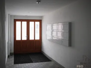 Pronájem bytu 2+kk, Olomouc, Dolní náměstí, 60 m2