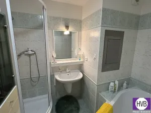 Pronájem bytu 3+1, Praha, Jablonecká, 68 m2