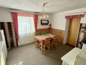 Prodej rodinného domu, Čistá - Kůzová, 300 m2