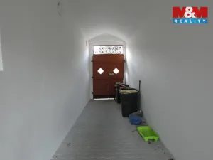 Prodej činžovního domu, Žleby, Zámecké náměstí, 228 m2