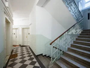 Prodej bytu 1+1, Praha - Bubeneč, V. P. Čkalova, 43 m2