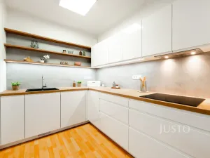 Prodej rodinného domu, Praha, Na plužině, 158 m2