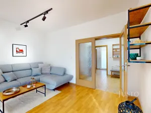 Prodej rodinného domu, Praha, Na plužině, 158 m2