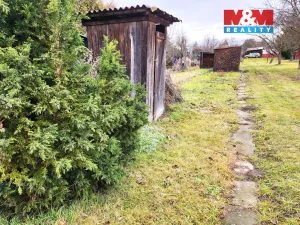 Prodej zahrady, Louny, 343 m2