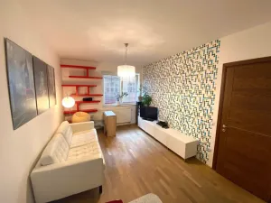 Prodej bytu 2+kk, Karlovy Vary, Jateční, 40 m2