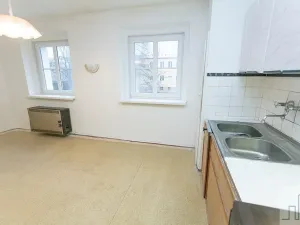 Prodej bytu 4+1, Litvínov, Jedličkova, 91 m2