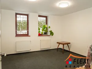 Prodej rodinného domu, Ostrava, Bronzová, 310 m2