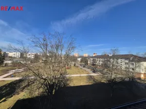 Pronájem bytu 2+kk, Milovice, Slepá, 51 m2