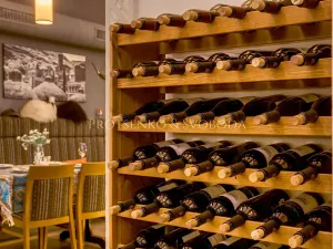 Prodej činžovního domu, Praha - Nové Město, Tyršova, 655 m2