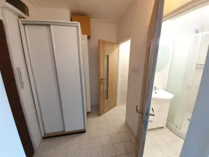 Pronájem bytu 1+kk, Praha - Chodov, Mikulova, 30 m2