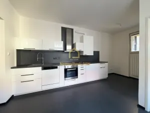 Pronájem bytu 3+1, Ostrava, Veleslavínova, 116 m2