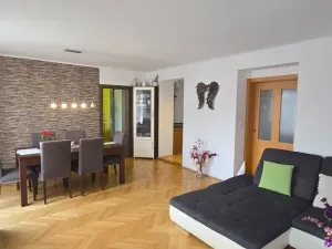 Prodej bytu 4+1, České Budějovice - České Budějovice 3, Kněžskodvorská, 138 m2