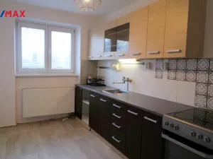 Pronájem bytu 2+1, Hradec Králové - Nový Hradec Králové, Moravská, 59 m2