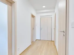 Pronájem bytu 2+kk, Olomouc - Slavonín, Topolová, 51 m2