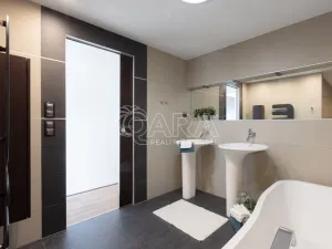 Pronájem bytu 4+kk, Praha - Vršovice, Bělocerkevská, 146 m2