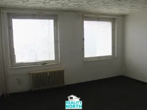 Pronájem bytu 1+kk, Chlumec, Vyklická, 33 m2