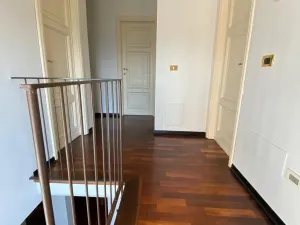 Pronájem vily, Massarosa, Itálie, Via Pisa, 200 m2