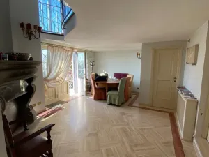 Pronájem vily, Corsanico, Itálie, Via di Casesi, 200 m2