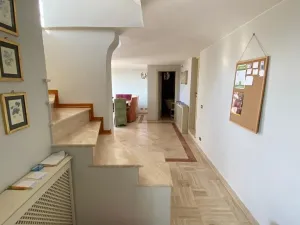 Pronájem vily, Corsanico, Itálie, Via di Casesi, 200 m2