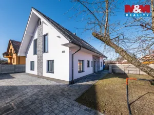 Prodej rodinného domu, Struhařov, V Domcích, 254 m2