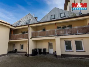 Pronájem bytu 3+kk, Bělá pod Bezdězem, Masarykovo náměstí, 100 m2