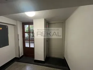 Pronájem kanceláře, Praha - Bubeneč, Jugoslávských partyzánů, 50 m2